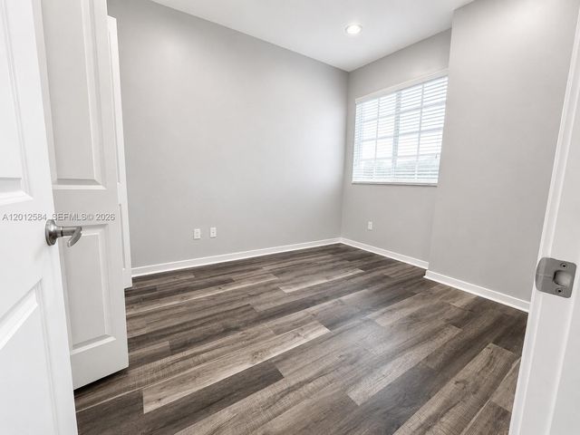 2574 SW 81st Ter 2564, Miramar, FL 33025