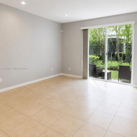 2574 SW 81st Ter 2564, Miramar, FL 33025