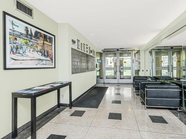 4 Fordham Hill Oval 1A, Bronx, NY 10468