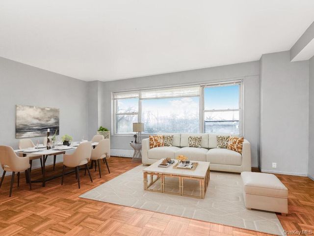 4 Fordham Hill Oval 1A, Bronx, NY 10468