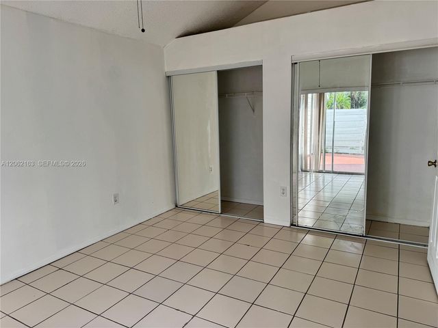 14700 SW 139th Ave 4-40, Miami, FL 33186