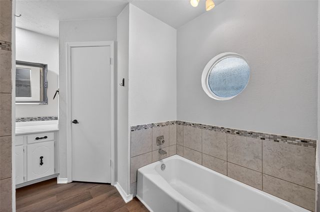 7217 Timberlane Drive, North Richland Hills, TX 76182