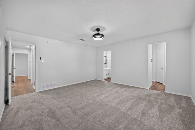 7217 Timberlane Drive, North Richland Hills, TX 76182