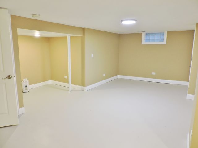 8043 S Wood Street, Chicago, IL 60620