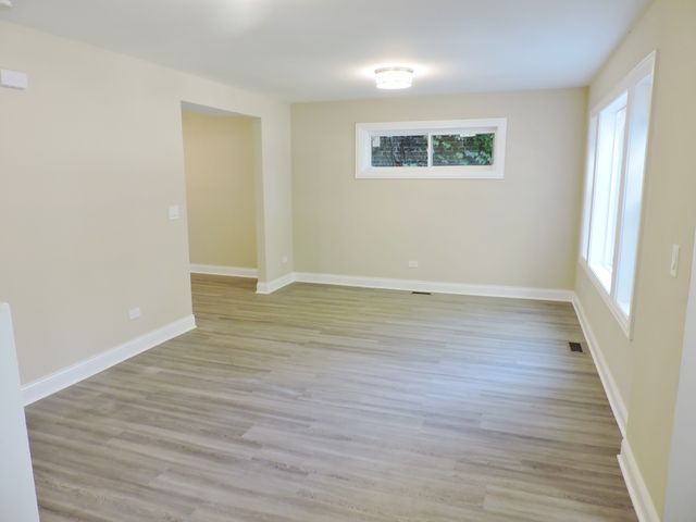 8043 S Wood Street, Chicago, IL 60620