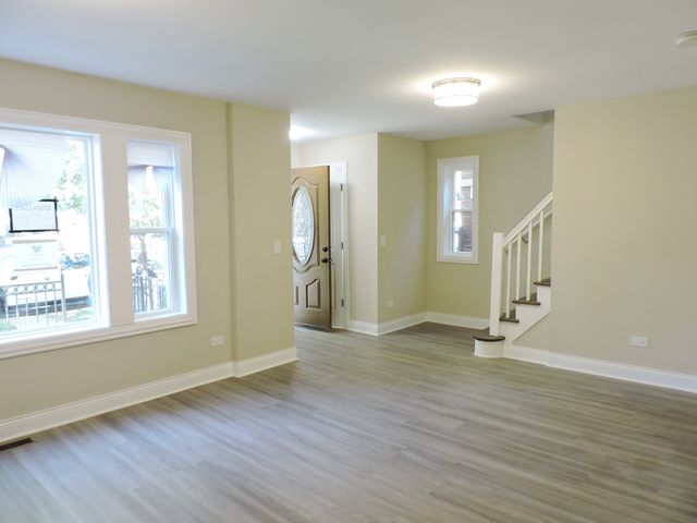 8043 S Wood Street, Chicago, IL 60620
