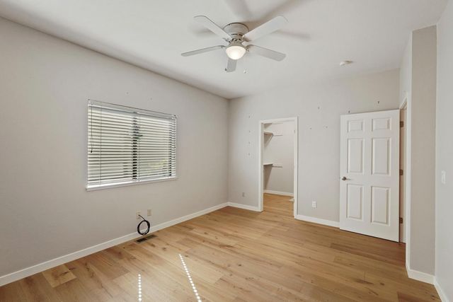 2486 Central Park Dr, Lodi, CA 95242