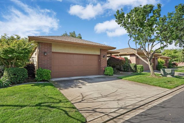 2486 Central Park Dr, Lodi, CA 95242