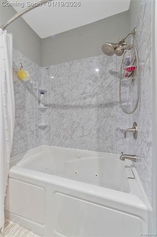 26690 Fernwood Street, Roseville, MI 48066