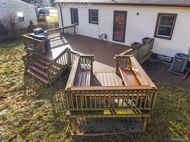 26690 Fernwood Street, Roseville, MI 48066