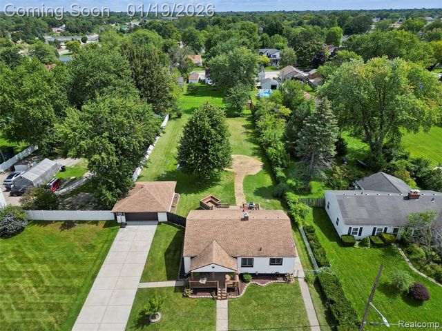 26690 Fernwood Street, Roseville, MI 48066
