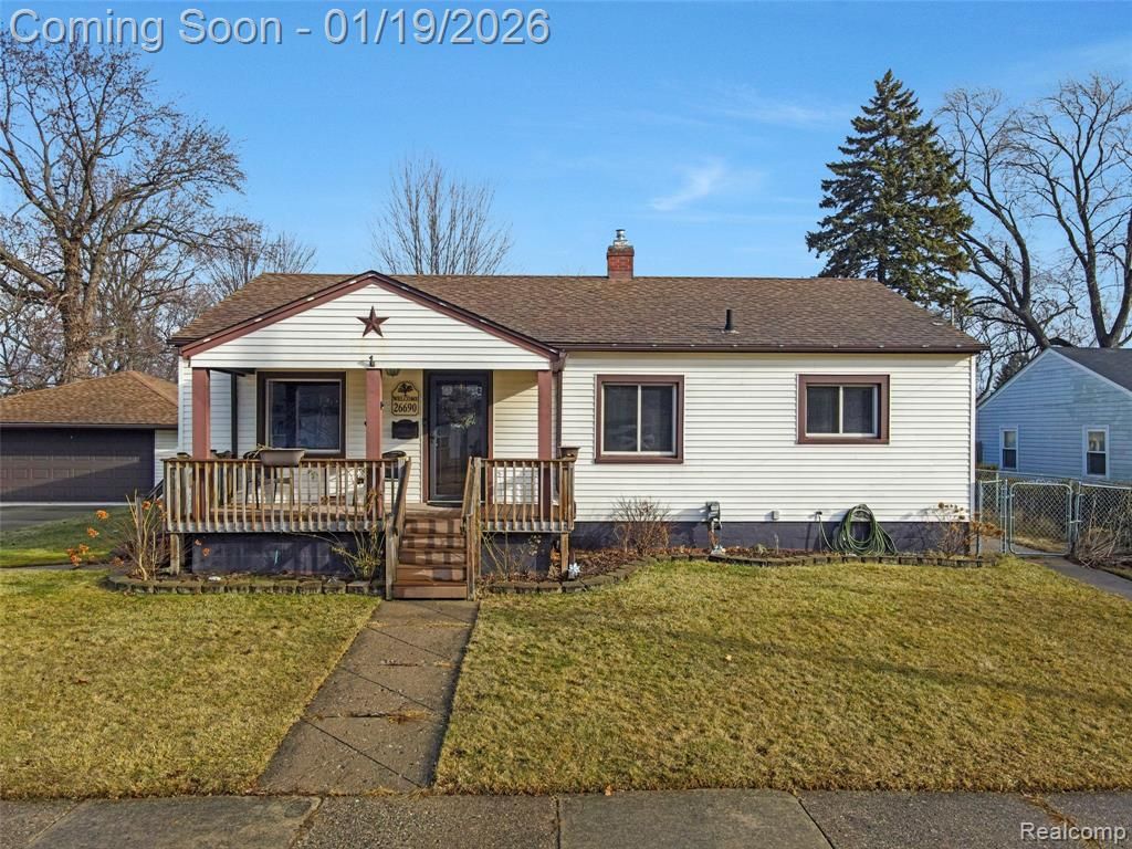 26690 Fernwood Street, Roseville, MI 48066
