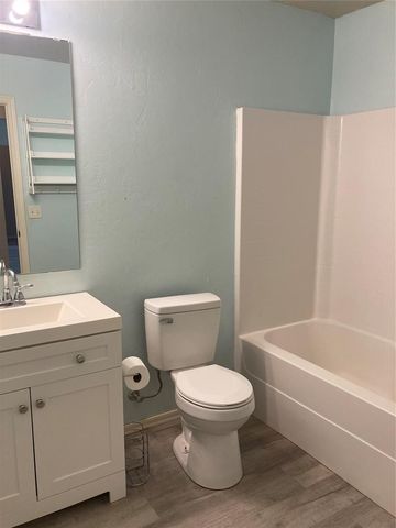 1004 Claystone Way, Noble, OK 73068