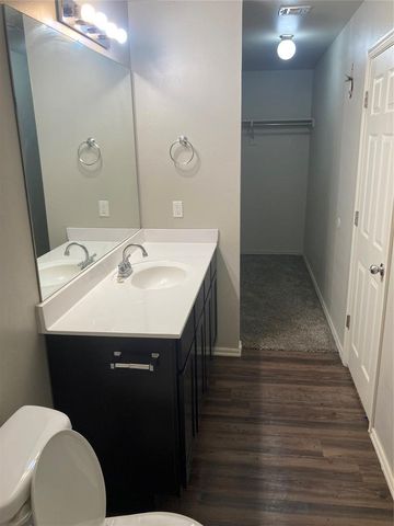 1004 Claystone Way, Noble, OK 73068