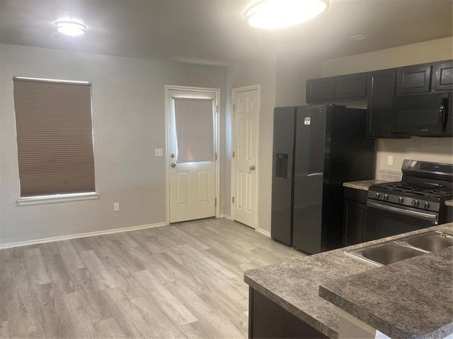 1004 Claystone Way, Noble, OK 73068