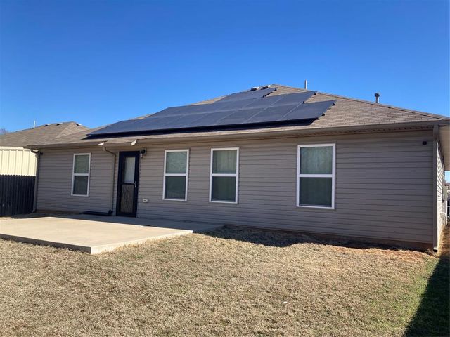 1004 Claystone Way, Noble, OK 73068