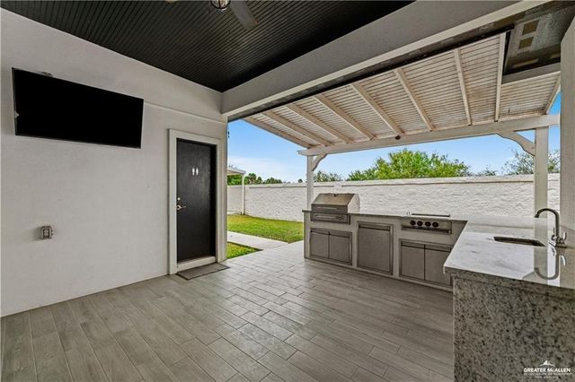 3820 E Roosevelt Avenue, Alton, TX 78573