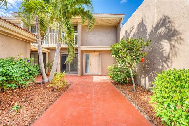 103 St Andrews Road, Hollywood, FL 33021
