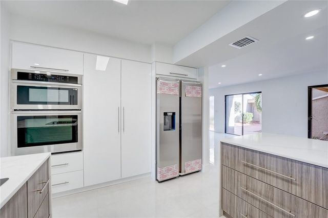 103 St Andrews Road, Hollywood, FL 33021