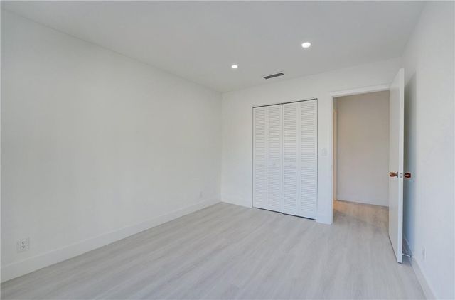103 St Andrews Road, Hollywood, FL 33021