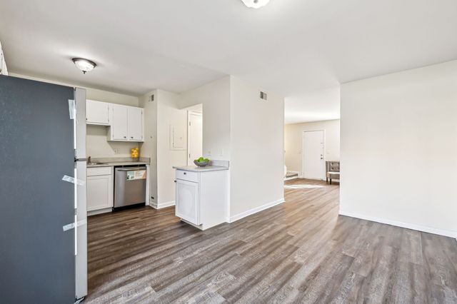 370 Wallace Rd Apt F5, Nashville, TN 37211
