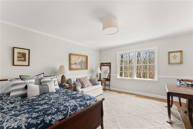 6135 White Oak Drive, Flowery Branch, GA 30542