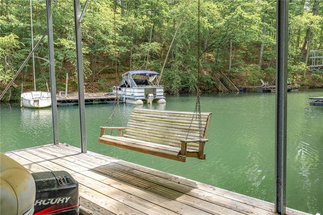 6135 White Oak Drive, Flowery Branch, GA 30542