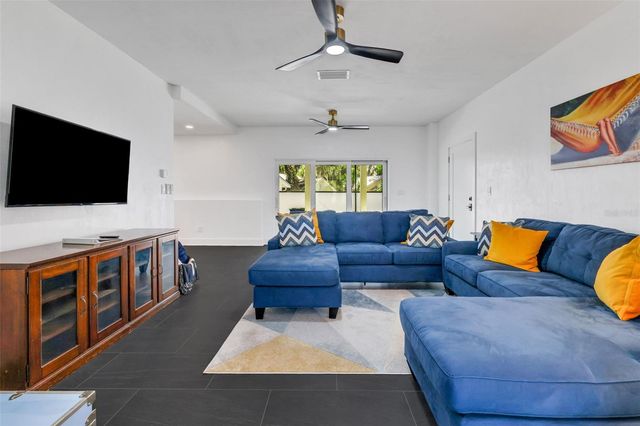 39 E PARK AVENUE, St Augustine, FL 32084