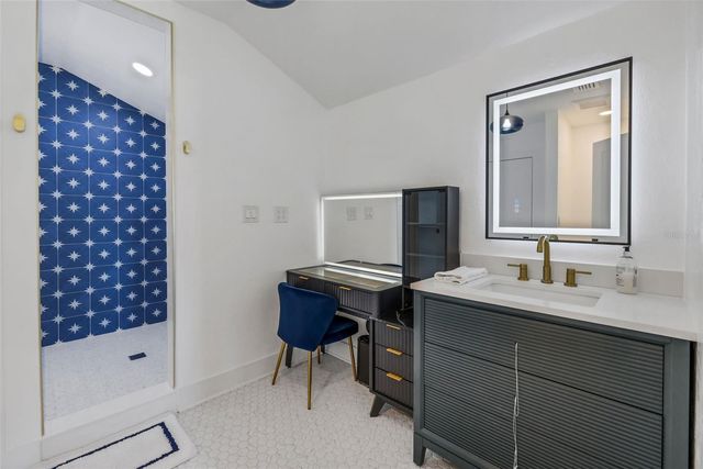 39 E PARK AVENUE, St Augustine, FL 32084