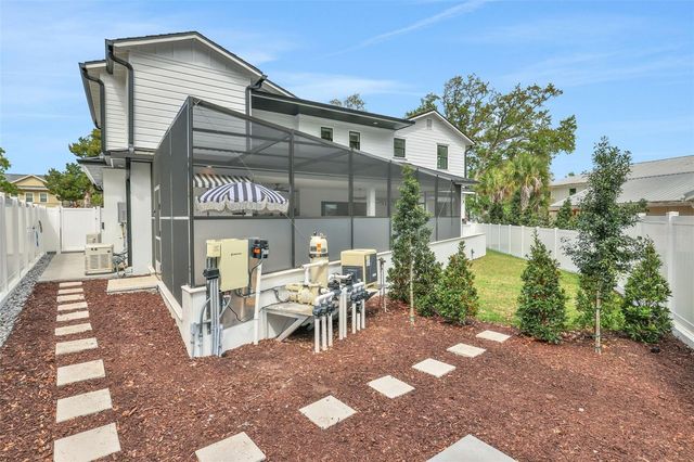 39 E PARK AVENUE, St Augustine, FL 32084