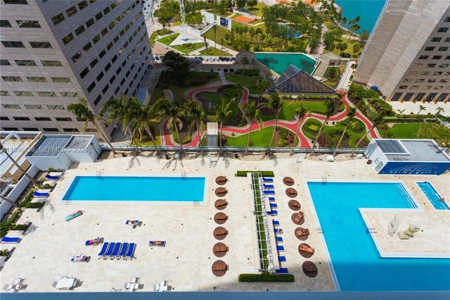 325 S Biscayne Blvd 2320, Miami, FL 33131