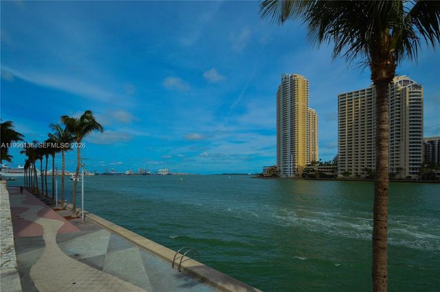 325 S Biscayne Blvd 2320, Miami, FL 33131