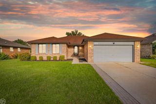 40802 Karen Court, Clinton Twp, MI 48038