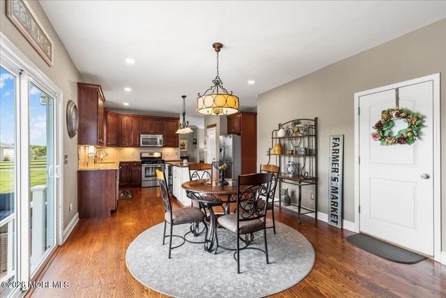 5 Hornbeam Lane, New Egypt, NJ 08533