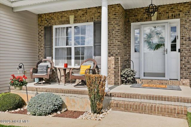 5 Hornbeam Lane, New Egypt, NJ 08533