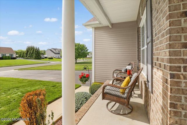 5 Hornbeam Lane, New Egypt, NJ 08533