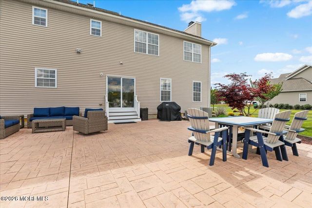 5 Hornbeam Lane, New Egypt, NJ 08533