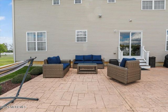 5 Hornbeam Lane, New Egypt, NJ 08533