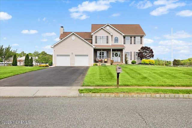 5 Hornbeam Lane, New Egypt, NJ 08533