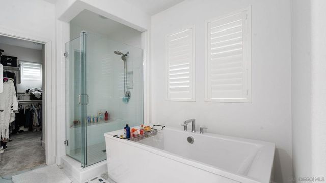 15681 Rennyson Way, San Diego, CA 92127