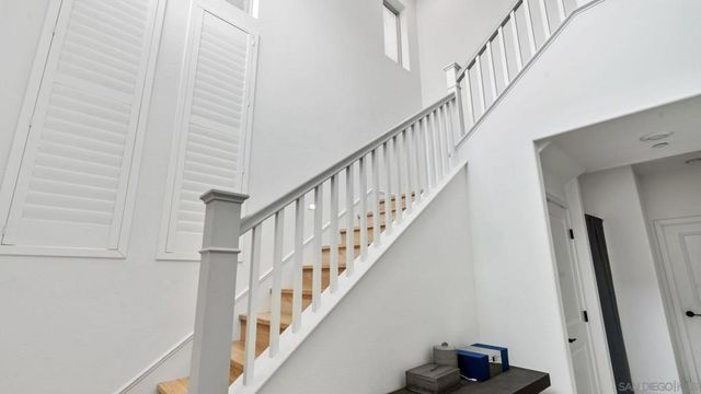 15681 Rennyson Way, San Diego, CA 92127