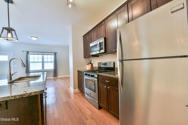 10 Linden Lane, Milton, NY 12020