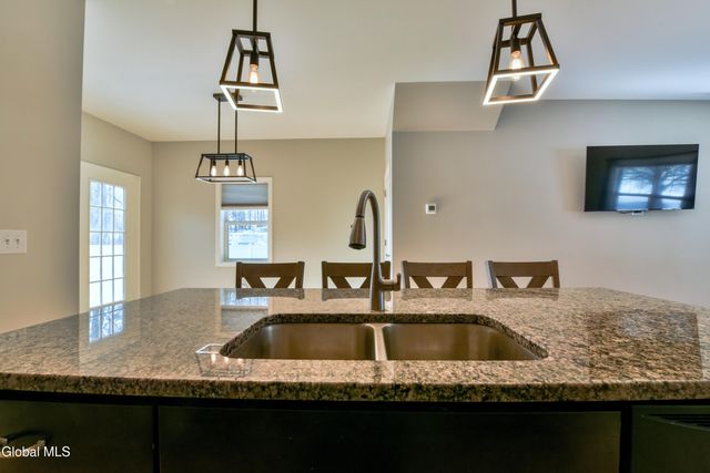 10 Linden Lane, Milton, NY 12020