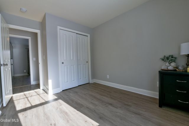 10 Linden Lane, Milton, NY 12020