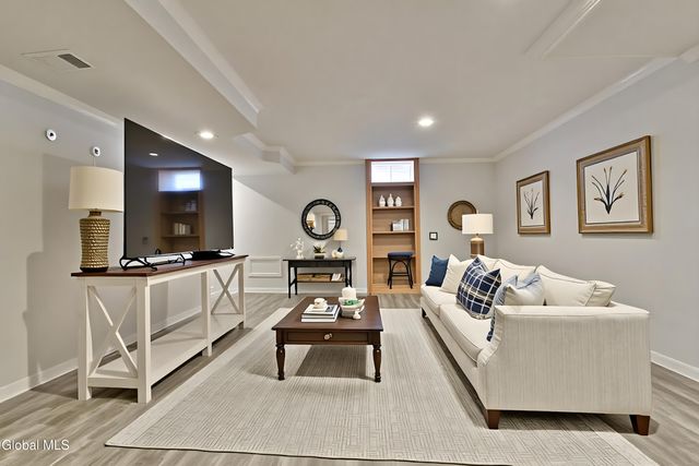 10 Linden Lane, Milton, NY 12020