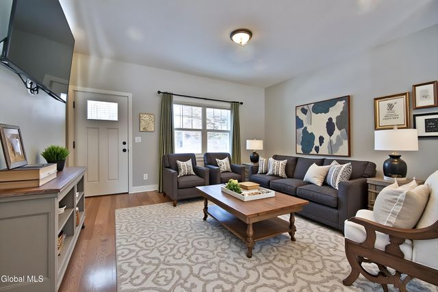 10 Linden Lane, Milton, NY 12020