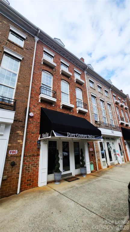 144 Market Place Avenue, Mooresville, NC 28117