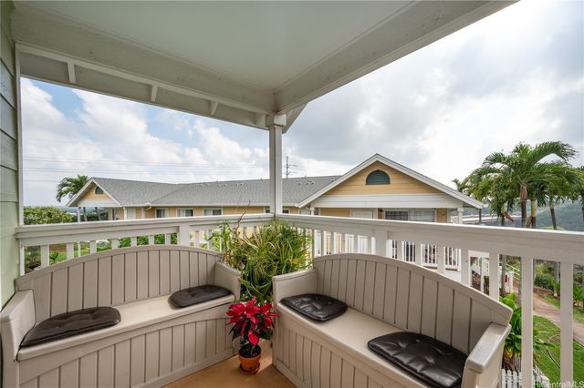 94-510 Lumiaina Street J202, Waipahu, HI 96797