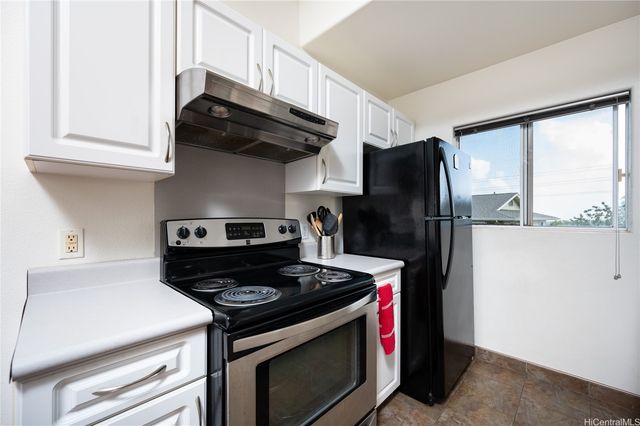 94-510 Lumiaina Street J202, Waipahu, HI 96797