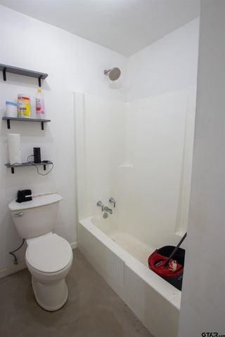 2942 Medlin Rd, Gilmer, TX 75645